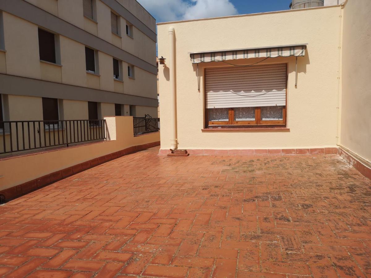 Apartamento Duplex Vacacional Arenys de Mar Buitenkant foto