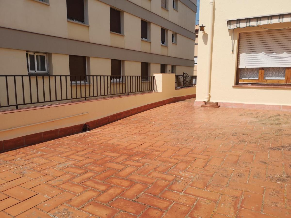 Apartamento Duplex Vacacional Arenys de Mar Buitenkant foto